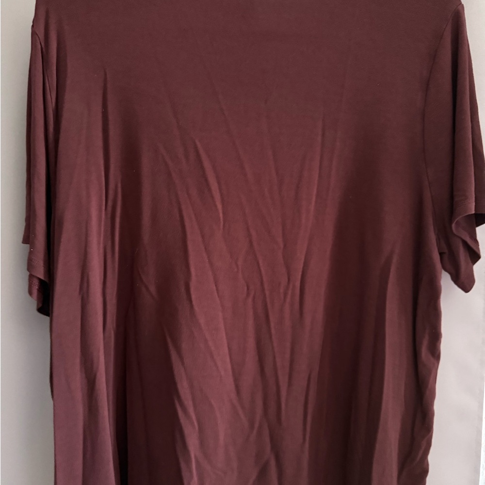 Luxe V Neck top - Picture 3 of 3